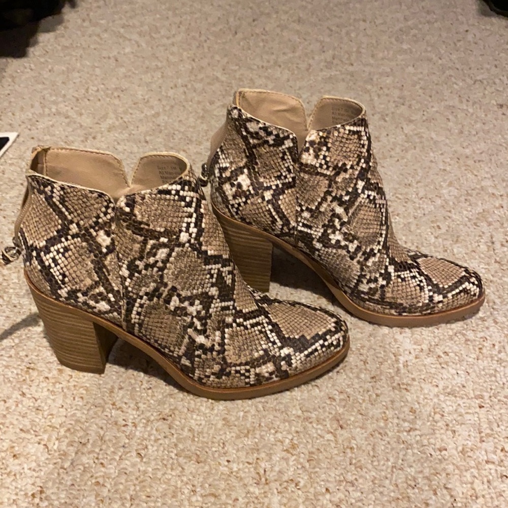 BP snakeskin heeled booties 7.5